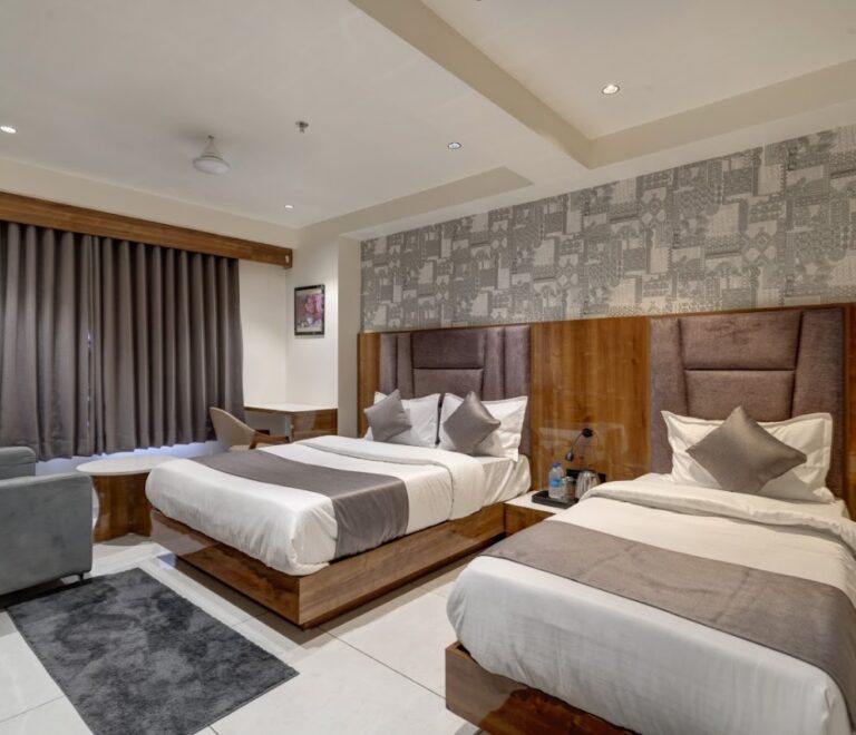 WhatsApp Image 2024-10-09 at 11.22.59 AM