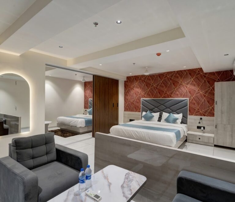 WhatsApp Image 2024-10-09 at 11.23.32 AM